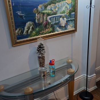 Comfy Guest House - Bed & Breakfast Near Me - Toronto, Ontario