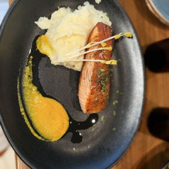 Tash - Salmon - Cocktail Bars Near Me - Scottsdale, Arizona