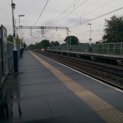 Burnage Railway Station - Burnage train station looking towards Manchester.