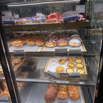 Paris Baguette - Cafes Near Me - Chula Vista, California