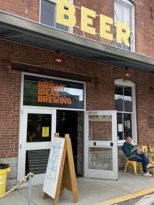 Bright Ideas Brewing by null