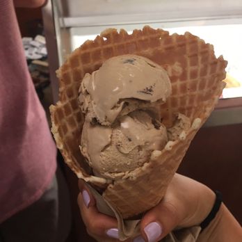 Kilwins Ice Cream - Chocolate - Fudge - Desserts Near Me - Rehoboth Beach, Delaware Kilwins Ice Cream - Chocolate - Fudge - Desserts Near Me - Rehoboth Beach, Delaware
