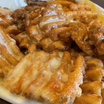 Mt. Kisco Diner - Disco Fries - Diners Near Me - Mount Kisco, New York