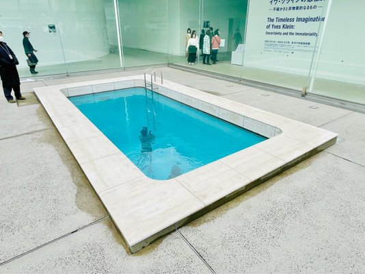 Kanazawa 21st Century Museum of Contemporary Art by null