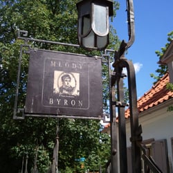 Młody Byron