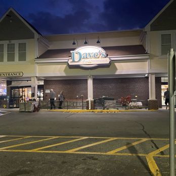 Dave's Marketplace - Entrance - Grocery Near Me - North Kingstown, Rhode Island Dave's Marketplace - Entrance - Grocery Near Me - North Kingstown, Rhode Island