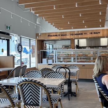 Paris Baguette - Nice and clean with many options :) - Bakeries Near Me - Thornhill, Ontario Paris Baguette - Nice and clean with many options :) - Bakeries Near Me - Thornhill, Ontario