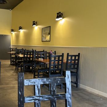 Lemon Grove Bistro - Restaurant inside - American Near Me - Lemon Grove, California Lemon Grove Bistro - Restaurant inside - American Near Me - Lemon Grove, California