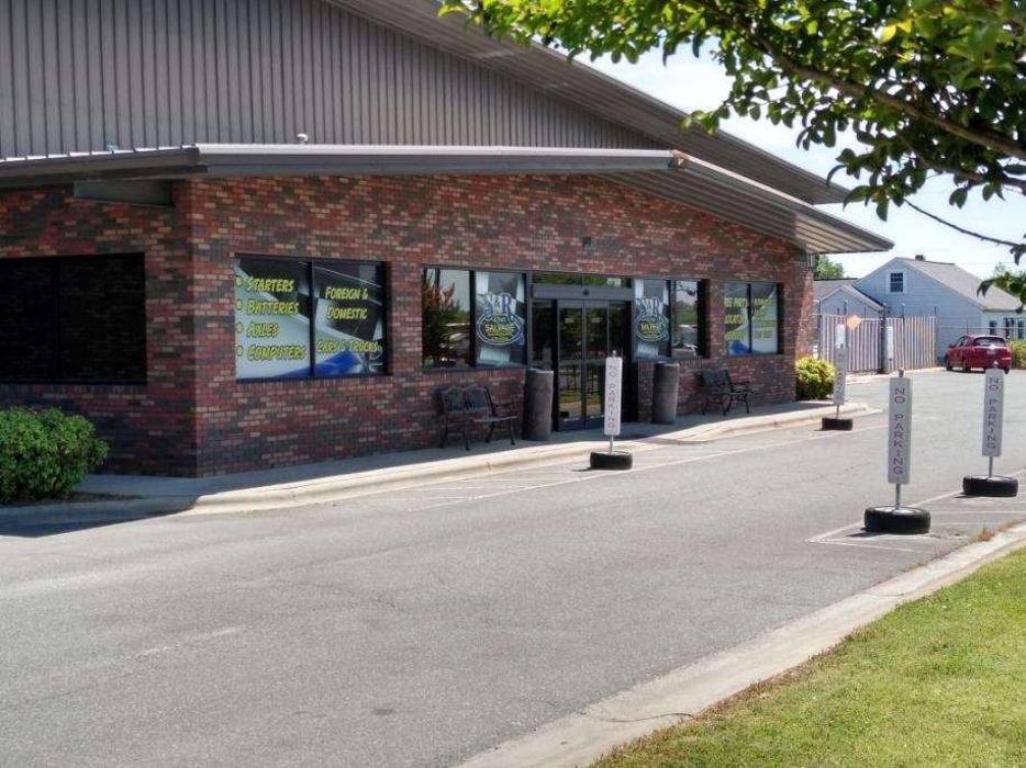 S&R AUTO AND TRUCK SALVAGE Updated October 2024 15 Photos 1420 W