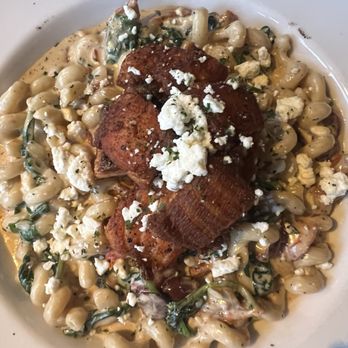 Leunig's Bistro - Salmon Pasta - French Near Me - Burlington, Vermont