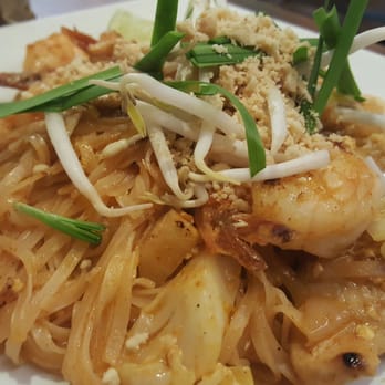 Star Noodle - Pad thai - Asian Fusion Near Me - Lahaina, Hawaii Star Noodle - Pad thai - Asian Fusion Near Me - Lahaina, Hawaii
