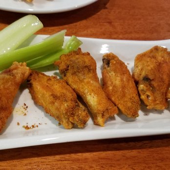 Fiddler's at Mayapple Golf Course - Wing night - Steakhouses Near Me - Carlisle, Pennsylvania