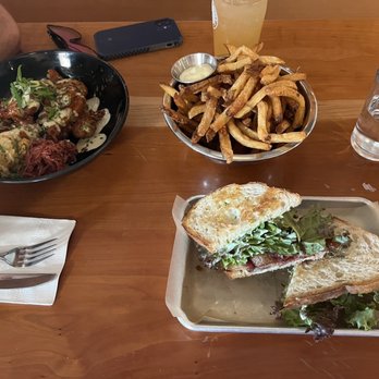 Zero Gravity Brewery - Breweries Near Me - Burlington, Vermont