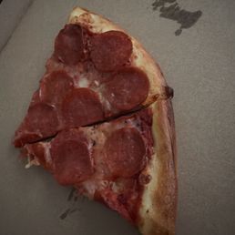 Pepperoni pizza