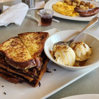 Harry's Restaurant - Baklava Frencu Toast!!!‍ - Breakfast & Brunch Near Me - Houston, Texas