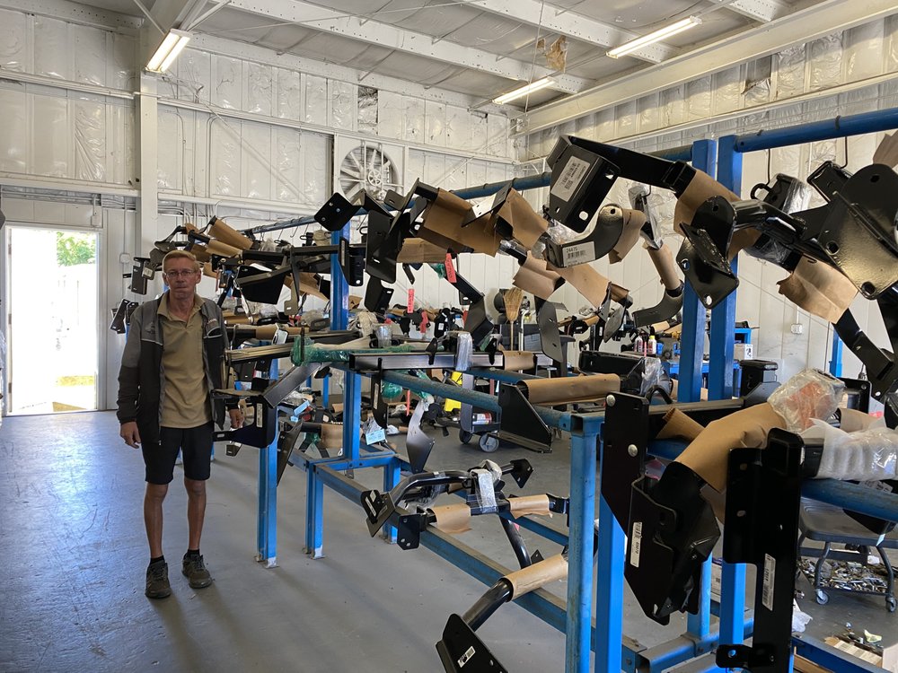 UHAUL TRAILER HITCH SUPER CENTER OF LAKE SQUARE 10124 Hwy 441 S