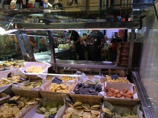 Marché des Capucins by null