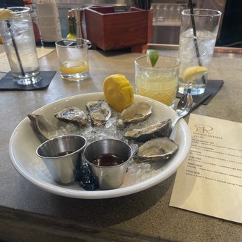 Echo & Rig - The oysters are amazing - Steakhouses Near Me - Sacramento, California