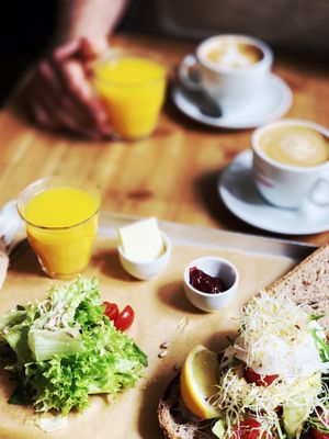 Neumanns Café by null