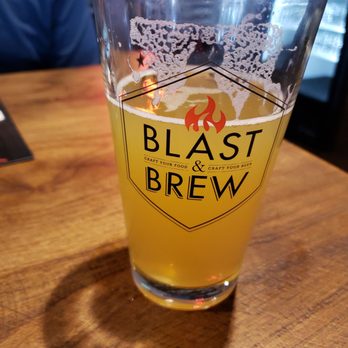 Blast & Brew - Awesome place. Great food and beer selection and awesome service! - Pizza Near Me - Paso Robles, California