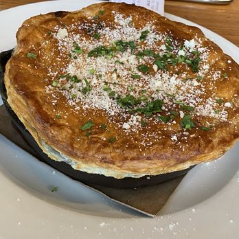 Merriman's Honolulu - Chicken pot pie - Hawaiian Near Me - Honolulu, Hawaii Merriman's Honolulu - Chicken pot pie - Hawaiian Near Me - Honolulu, Hawaii