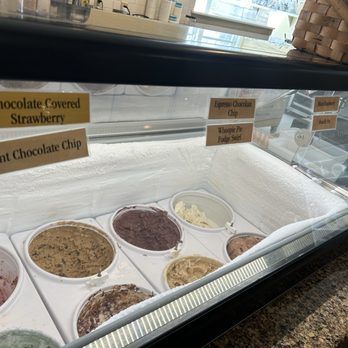 Bird-in-Hand Bakery & Cafe - Unique flavors - Bakeries Near Me - Bird In Hand, Pennsylvania Bird-in-Hand Bakery & Cafe - Unique flavors - Bakeries Near Me - Bird In Hand, Pennsylvania