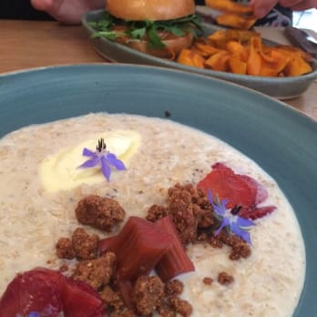 Park St - Gluten free porridge - Breakfast & Brunch Near Me - Carlton North, VIC