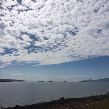 English Bay Beach Park - Parks Near Me - Vancouver, British Columbia English Bay Beach Park - Parks Near Me - Vancouver, British Columbia