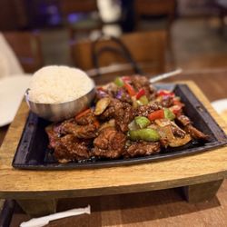 Noodle Bar - Spicy salt and Sizzling Black Pepper Beef