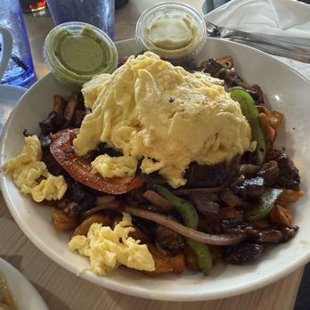Honeybear Cafe - Steak skillet - Breakfast & Brunch Near Me - Chicago, Illinois