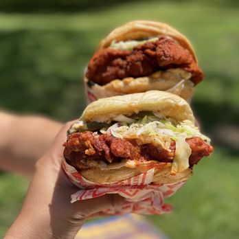 Howlin' Ray's - 2 Nashville chicken sandos medium ( if you love spicy get hot ) - Southern Near Me - Los Angeles, California Howlin' Ray's - 2 Nashville chicken sandos medium ( if you love spicy get hot ) - Southern Near Me - Los Angeles, California