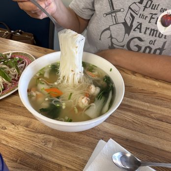Pho Viet Restaurant - Pho with shrimp - Vietnamese Near Me - Modesto, California Pho Viet Restaurant - Pho with shrimp - Vietnamese Near Me - Modesto, California