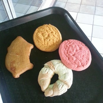 La Yolanda - Pandulce - Bakeries Near Me - Stockton, California La Yolanda - Pandulce - Bakeries Near Me - Stockton, California