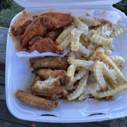 Kings Wings - 10 Wings Combo