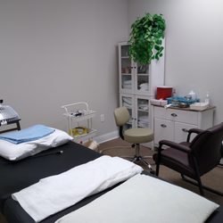 Puren Acupuncture - Treatment Room1