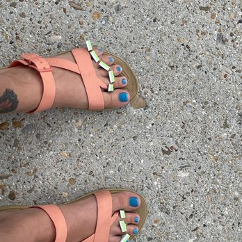 Grafton Nails - Toe spacers cute huh? - Nail Salons Near Me - Yorktown, Virginia Grafton Nails - Toe spacers cute huh? - Nail Salons Near Me - Yorktown, Virginia