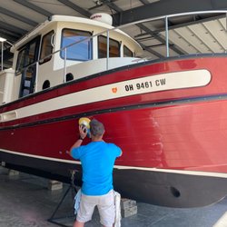 Mirror Image Detailing - Detailing a boat.