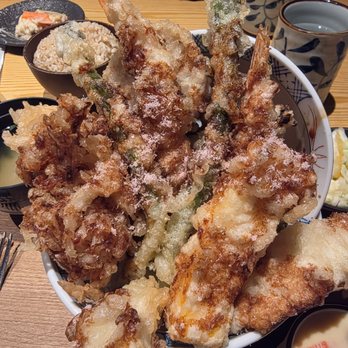 Tendon Kohaku - Sakura tendon with soggy tempura...sad, sad, sad. - Japanese Near Me - Bellevue, Washington