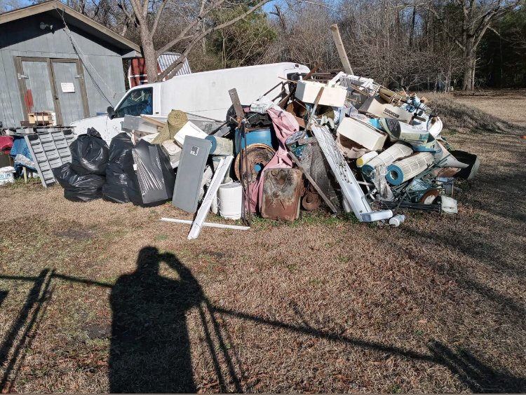 Wright Junk Removal - veterans service organization in Lillington, NC