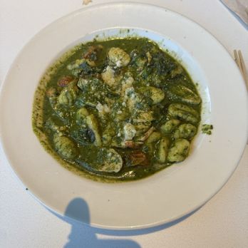 Ruscello at Nordstrom - Chicken Lemon & Pesto Gnocchi - Mediterranean Near Me - Honolulu, Hawaii