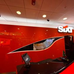 Sixt Rent A Car - SIXT Miami Airport MIA