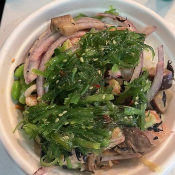 Sweetfin Poke Santa Monica - Poke Near Me - Santa Monica, California