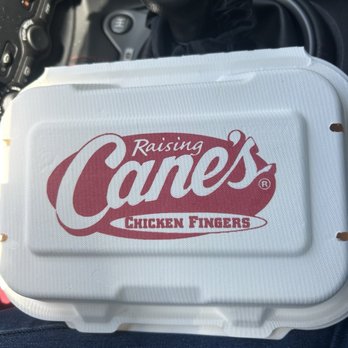Raising Cane's Chicken Fingers - The Lunch box - Chicken Shop Near Me - Mililani, Hawaii