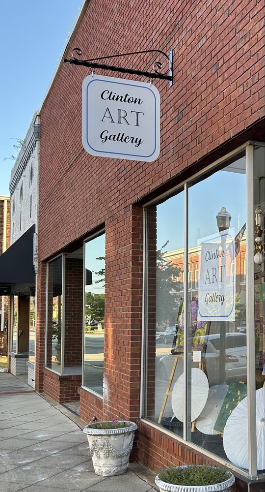 Social spots from Clinton Art Gallery