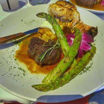 Terrazas at Lyfe Hollywood - Surf and Turf with au gratin and asparagus (Vday prix fixe menu) - Cocktail Bars Near Me - Hollywood, Florida Terrazas at Lyfe Hollywood - Surf and Turf with au gratin and asparagus (Vday prix fixe menu) - Cocktail Bars Near Me - Hollywood, Florida
