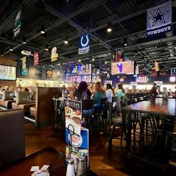Kickback Jack’s - Plenty of TVs!