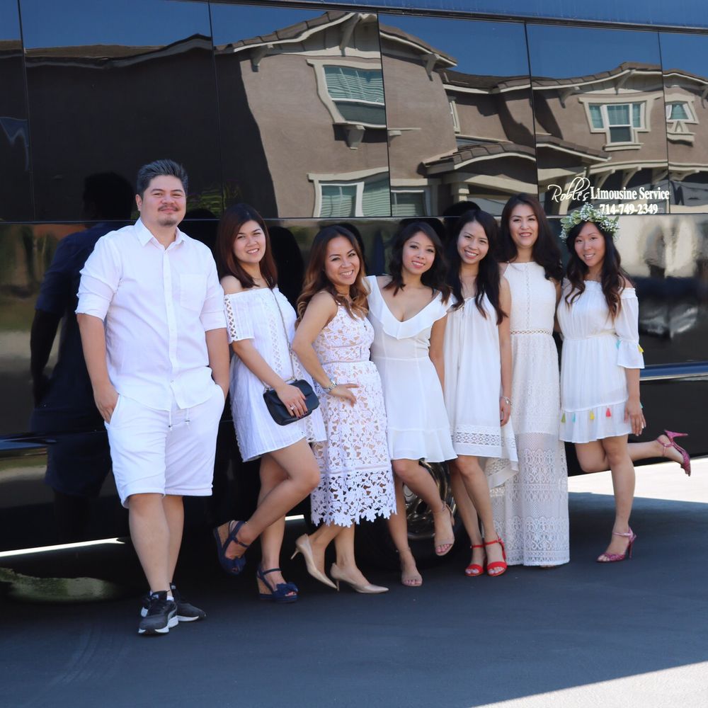 ROLL Limousine - Limos Near Me - Anaheim, California ROLL Limousine - Limos Near Me - Anaheim, California