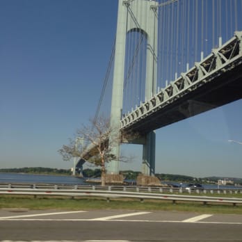The Belt Parkway Promenade - Parks Near Me - Brooklyn, New York