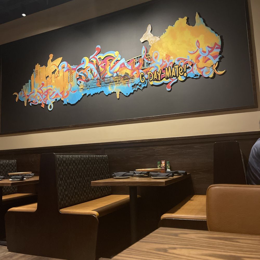 Outback Steakhouse - Wall decoration - Steakhouses Near Me - Miami, Florida Outback Steakhouse - Wall decoration - Steakhouses Near Me - Miami, Florida