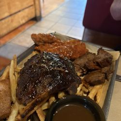 Montana's - Pit Masters Select